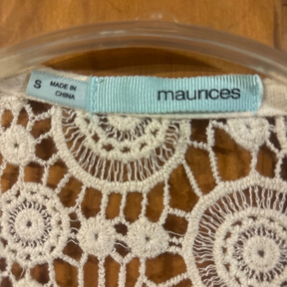 Maurice’s sweater - Picture 3 of 3